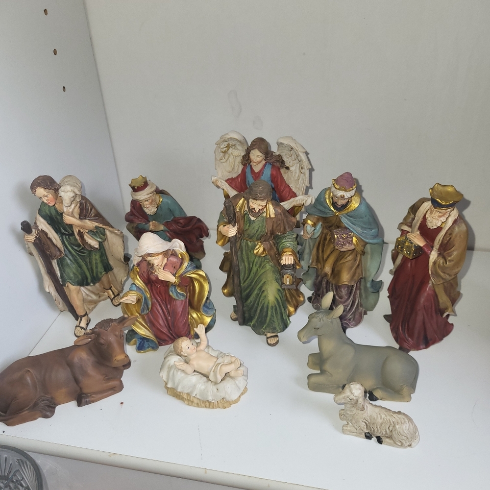 Dicksons Nativity Scene Figurine Set